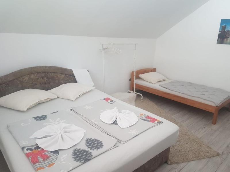 Apartman Salus Tuzla Exterior foto