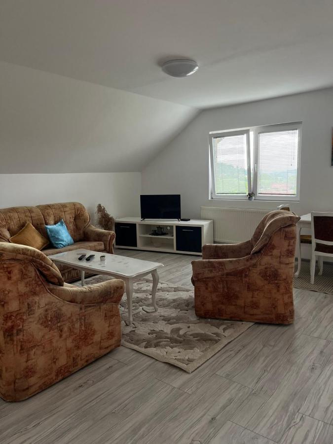 Apartman Salus Tuzla Exterior foto